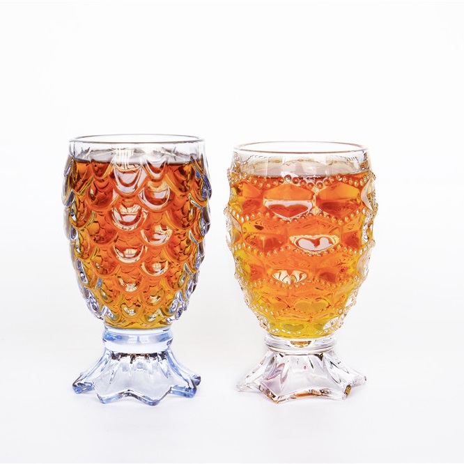 Short foot glass shot sculpture elegant glass bottle for wine liquor