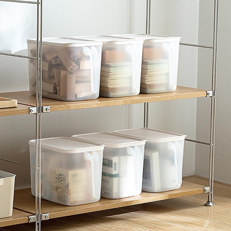 Simple and transparent food cabinet sealed storage box moisture-proof and dust-proof with handle debris storage storage box