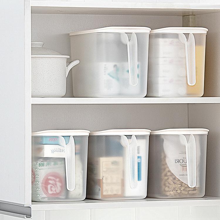 Simple and transparent food cabinet sealed storage box moisture-proof and dust-proof with handle debris storage storage box