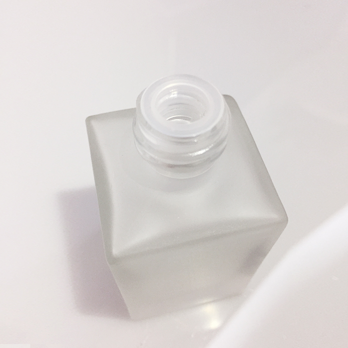 Simple design cosmetic Square Frosted Clear White Rectangular Glass Bottle 30 ml skincare dropper bottle