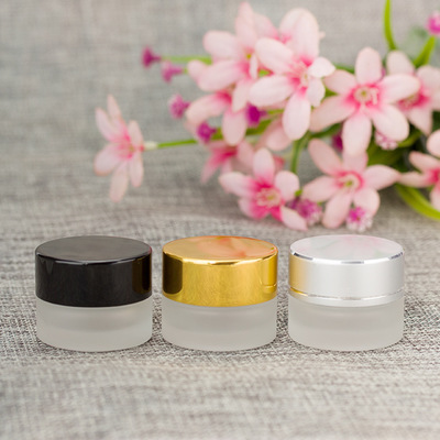 Skin care cream 10g matt frost empty cream jars black and gold support customization