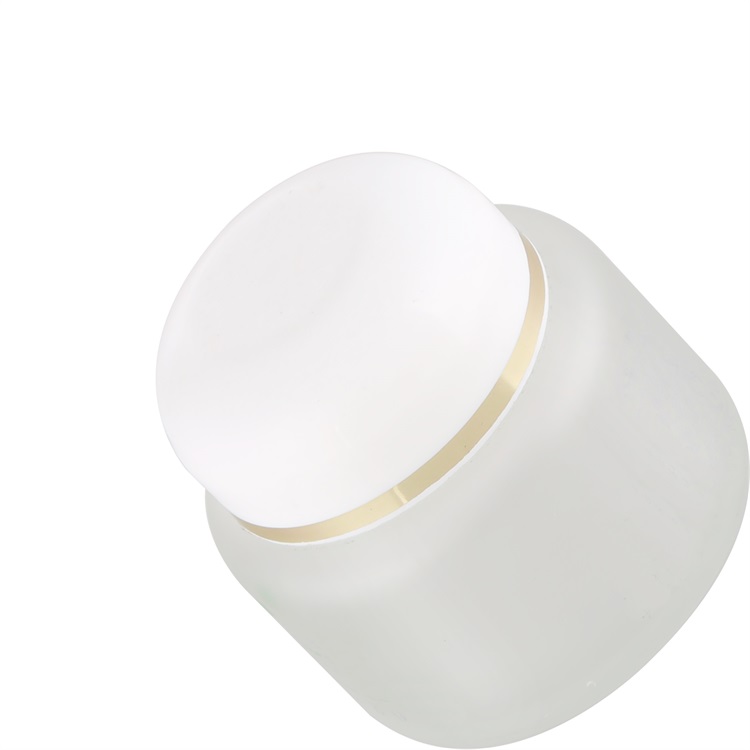 Skin care cream 15g 30g 50g glass cosmetic packaging frosted glass jar with plastic lid
