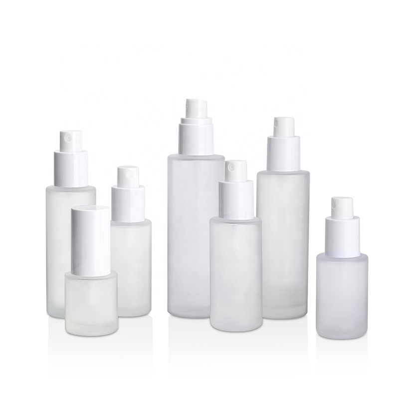 Skin care toner flat shoulder 30ml 50ml 60ml 80ml 100ml 120ml perfume frosted clear glass bottle with plastic spray lotion pump