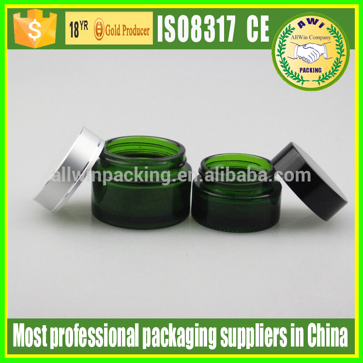 Skin whitening and lightening kojic acid face cream packaging glass jar cream container