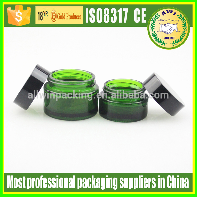 Skin whitening and lightening kojic acid face cream packaging glass jar cream container