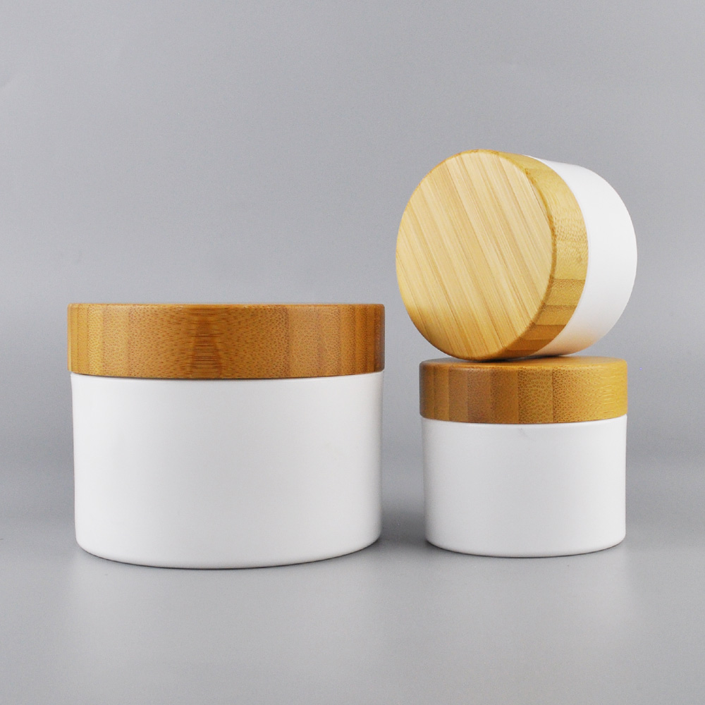 Skincare Cosmetic Packaging Container Screw Wooden Cap Plastic Jar with Bamboo caps