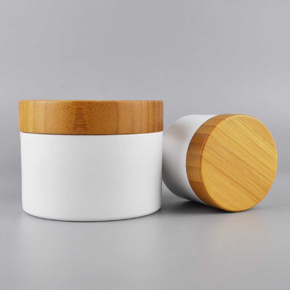 Skincare Cosmetic Packaging Container Screw Wooden Cap Plastic Jar with Bamboo caps