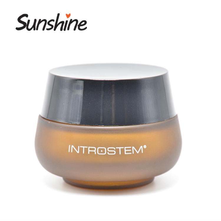 Small cosmetic cream round glass jar screw top lid