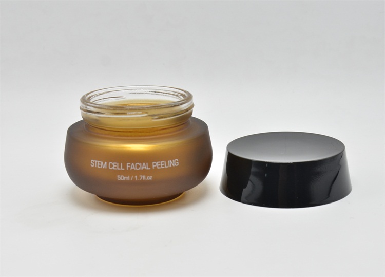Small cosmetic cream round glass jar screw top lid