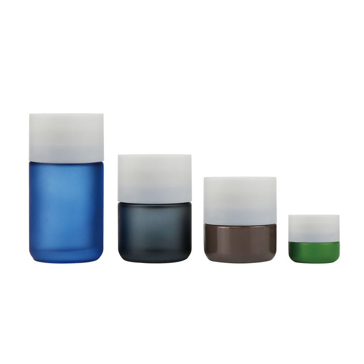 Smell proof 5 50 70 110 150 220 ml airtight weed stash glass jars child proof cbd flower container with wooden cap