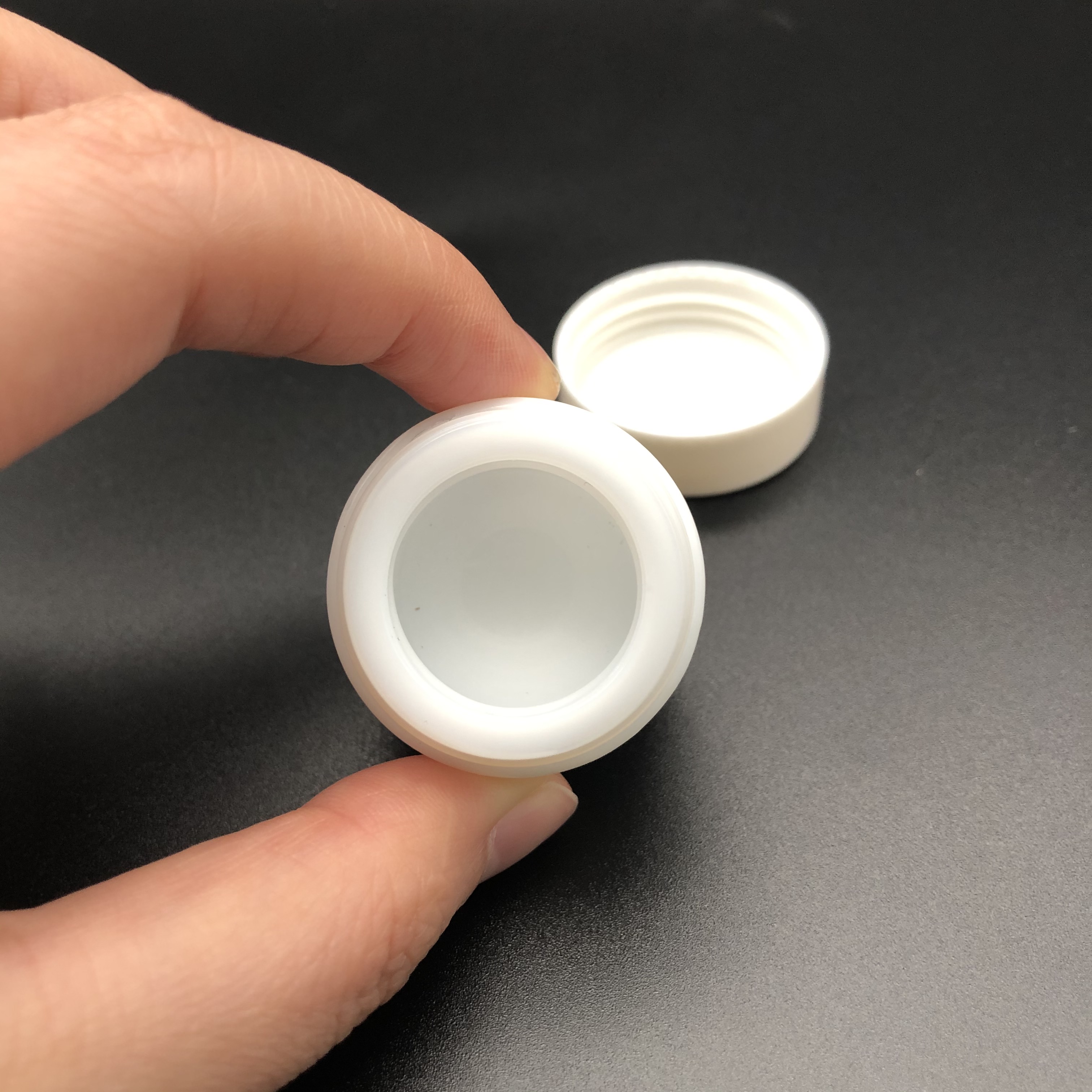 Snow Diamond Beautiful white Porcelain glass jar with Inner Liners and Lids for cosmetic salve cream mask, High End Glass Jar