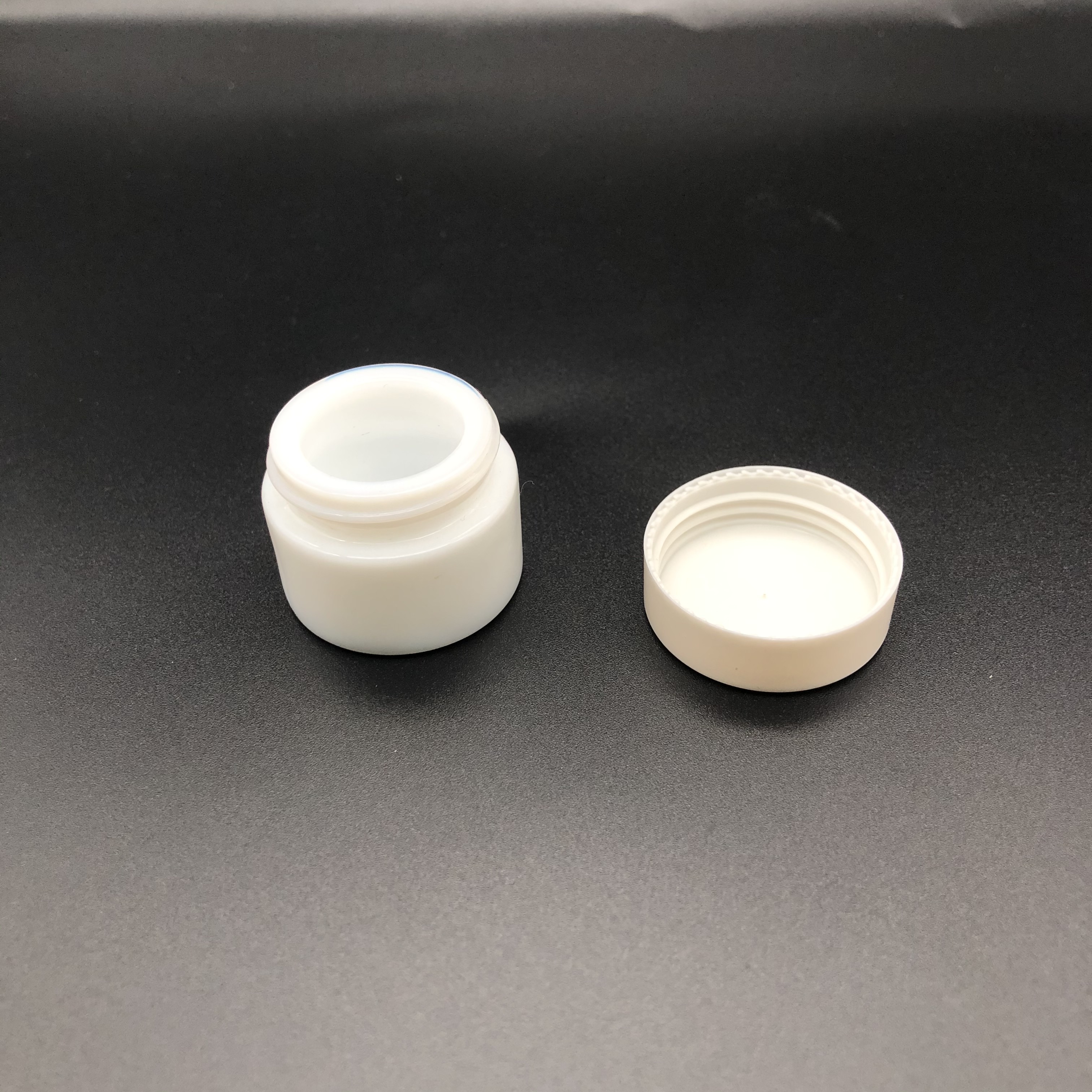 Snow Diamond Beautiful white Porcelain glass jar with Inner Liners and Lids for cosmetic salve cream mask, High End Glass Jar