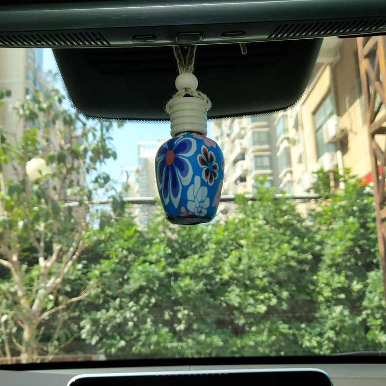Soft Pottery Dashboard Empty Aroma Glass Airfreshener Perfume Hanging Car Fragrance Bottle