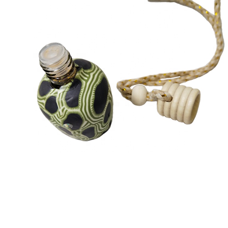 Soft Pottery Dashboard Empty Aroma Glass Airfreshener Perfume Hanging Car Fragrance Bottle