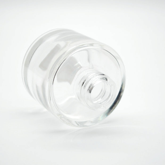Sophisticated Squat Circular glass diffuser bottle 100 ml