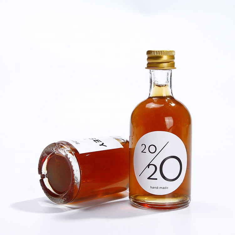 Spot Wholesale 50ml Transparent Mini Spirit Liquor Glass Bottle For Whisky Rum