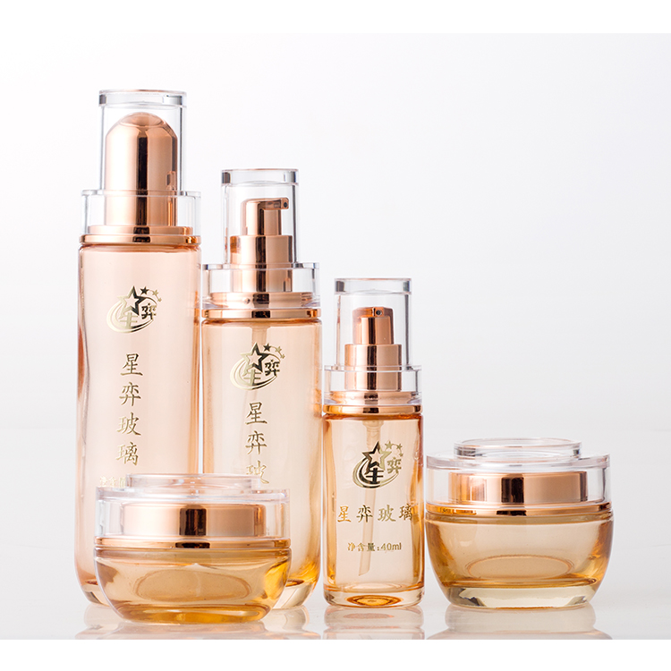 Spot cosmetic package material emulsion cream glass bottle.