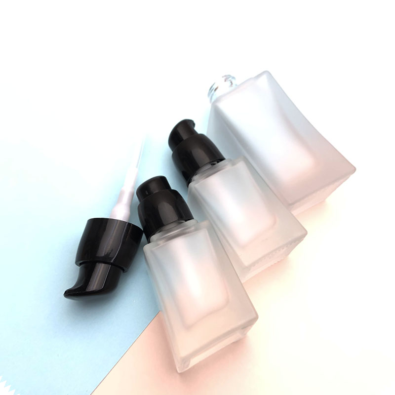 Square 15ml 30ml glass bottle foundation lotion glass bottle glass cream pump bottle