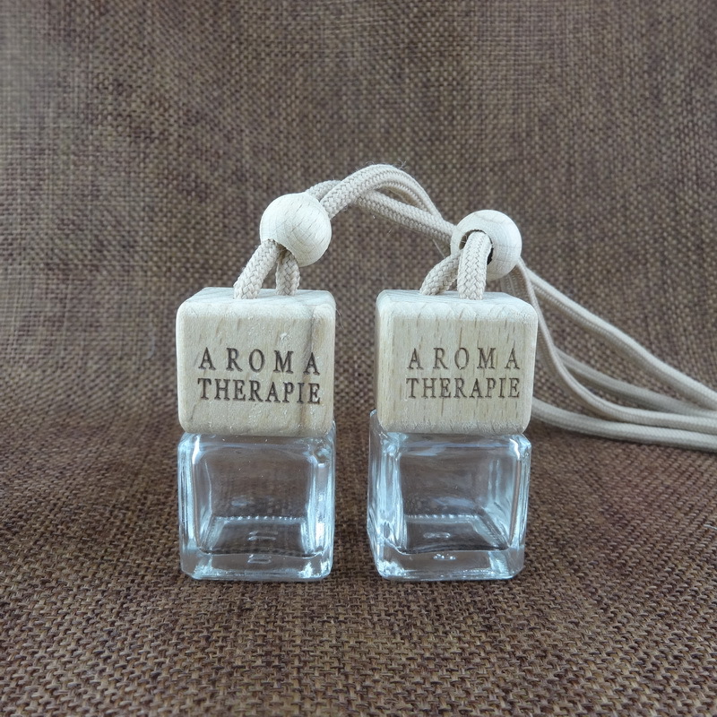 Square 6ml frosted small hanging car perfume bottle with wooden cap