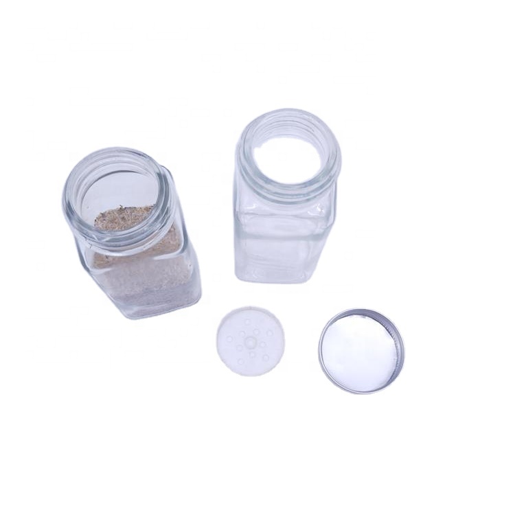 Square Glass Spice Bottles 4oz Spice Glass Jar with Silver Metal Lids Shaker Tops
