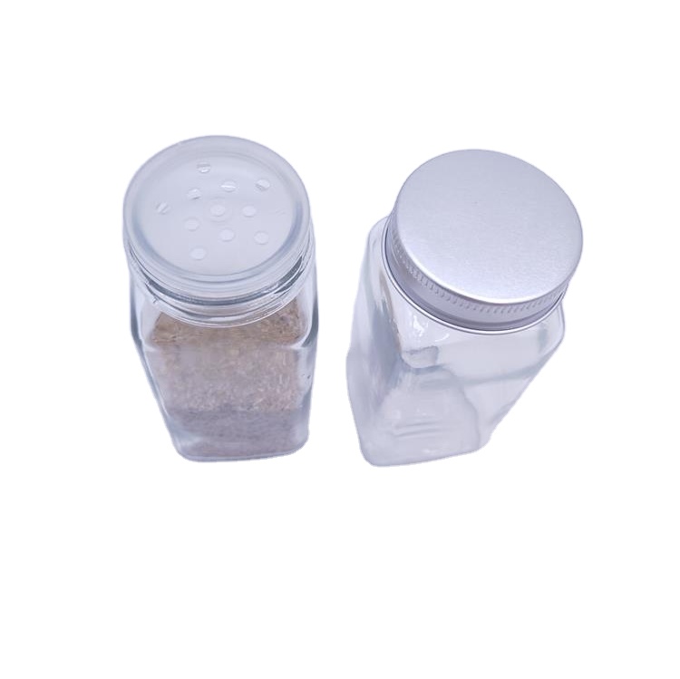 Square Glass Spice Bottles 4oz Spice Glass Jar with Silver Metal Lids Shaker Tops