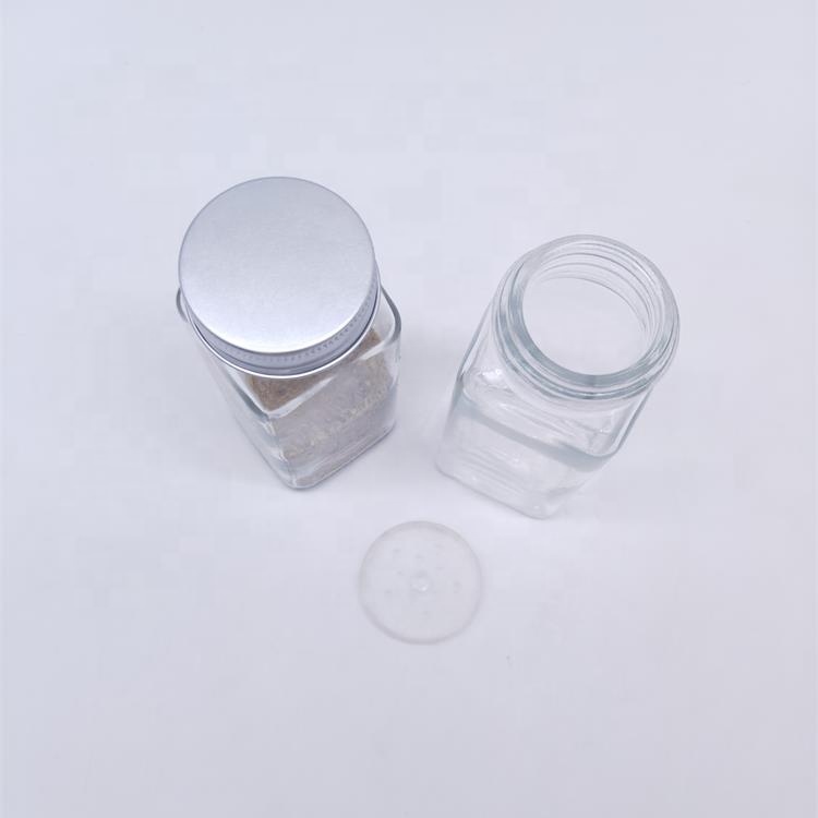 Square Glass Spice Bottles 4oz Spice Glass Jar with Silver Metal Lids Shaker Tops