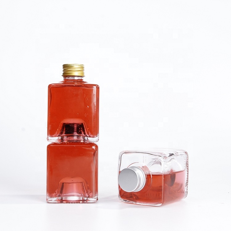 Square High Flint 150ml 250ml Glass Wine Bottle With Lid For Cocktails Tonic Drink Falvored Bottle