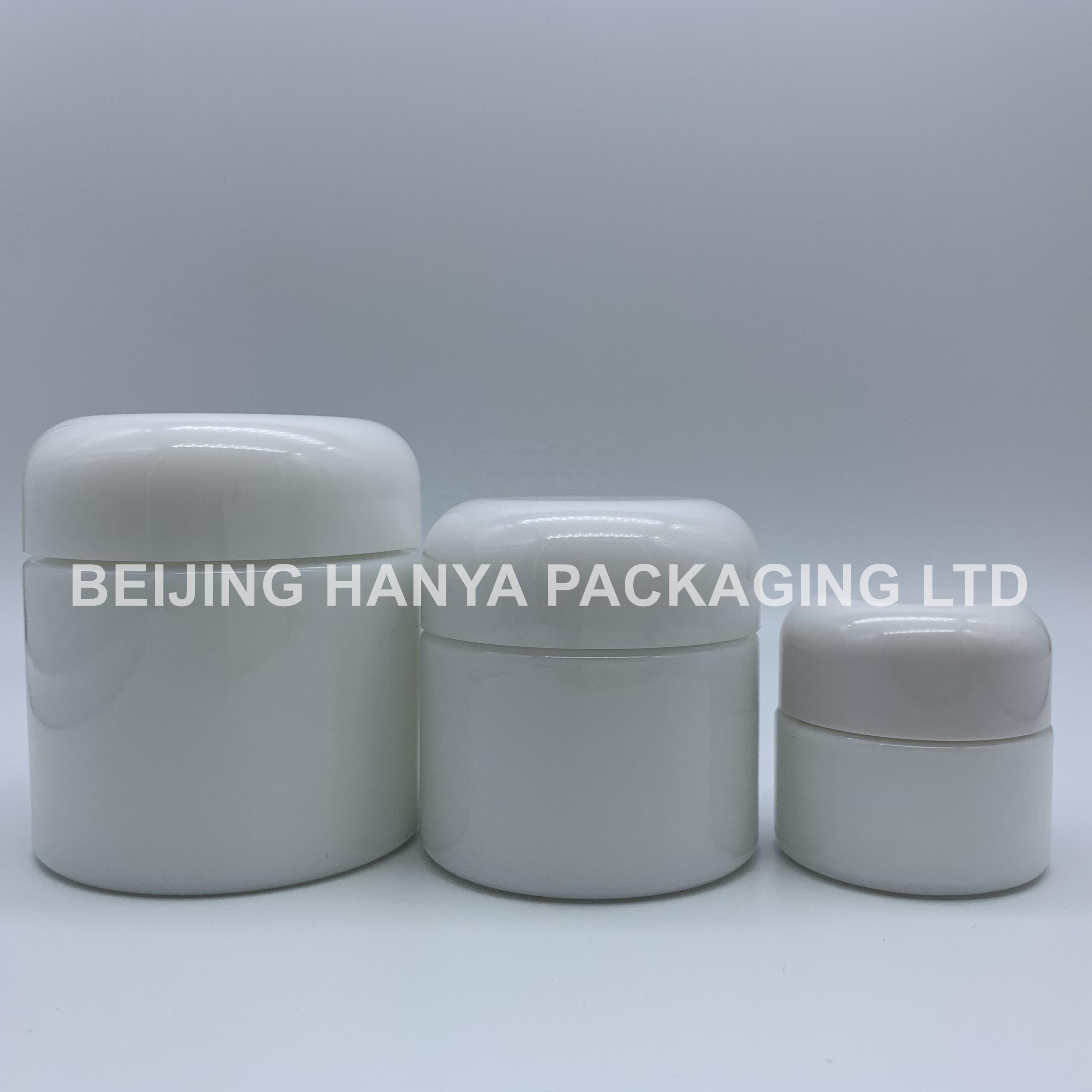 Square Luxury Cosmetic Glass Jar 200ml Hot Selling in USA