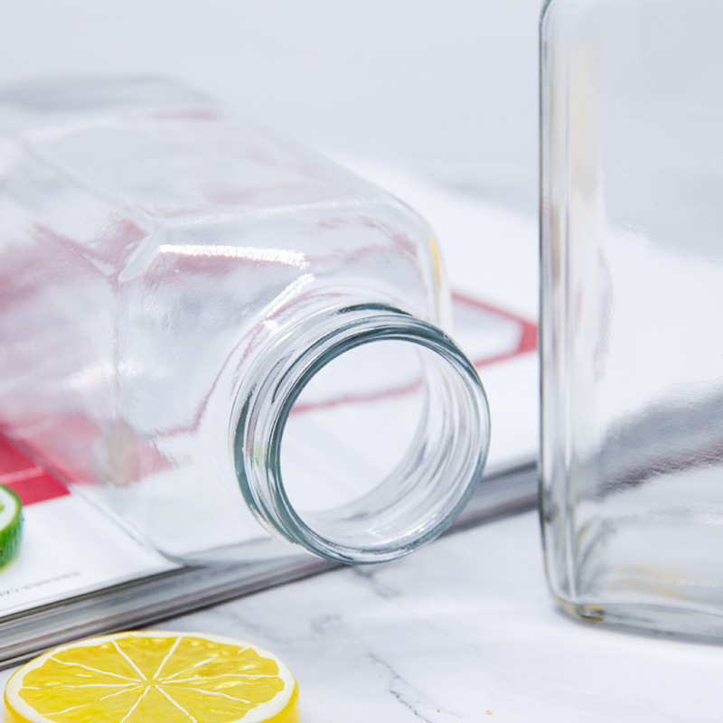 Square Shape 350ml Clear Glass Bottle Glass Bottle for Cold Brew Coffee Packing