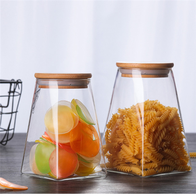 Square Storage Tank Large Capacity Square High Borosilicate Glass Jar Storage Tank Sealed Food Storage Bottle