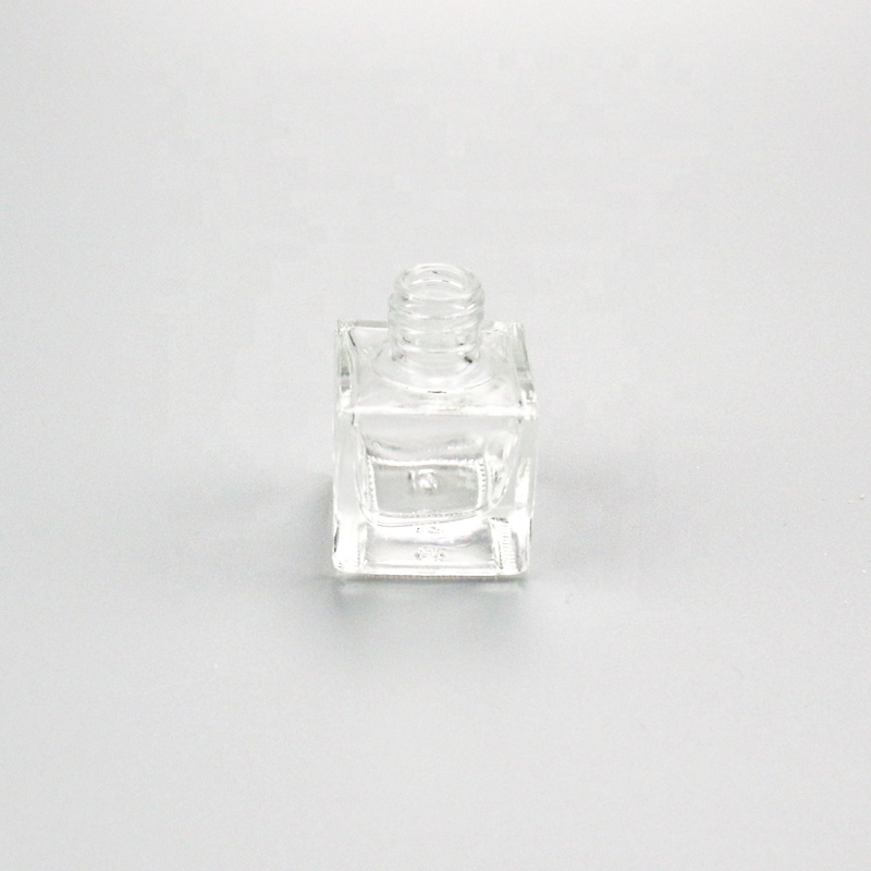 Square car hanging diffuser glass perfume bottle 7ml