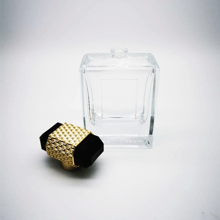Square hot sale top quality luxury clear transparent free samples woman cosmetic perfume bottle 80ml