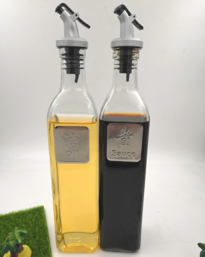 Square tall 16 oz oil vinegar cruet glass olive oil bottles with pour spout