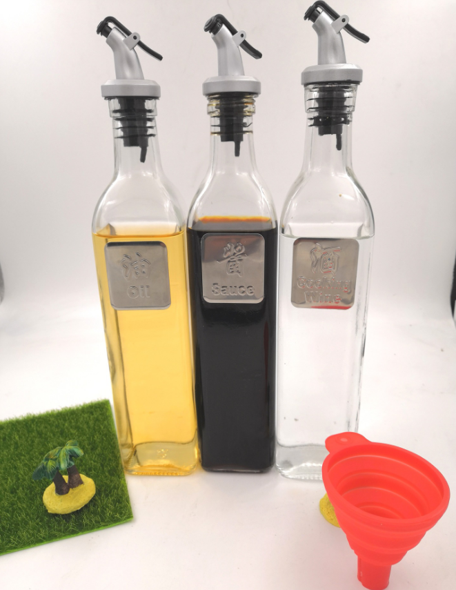 Square tall 16 oz oil vinegar cruet glass olive oil bottles with pour spout