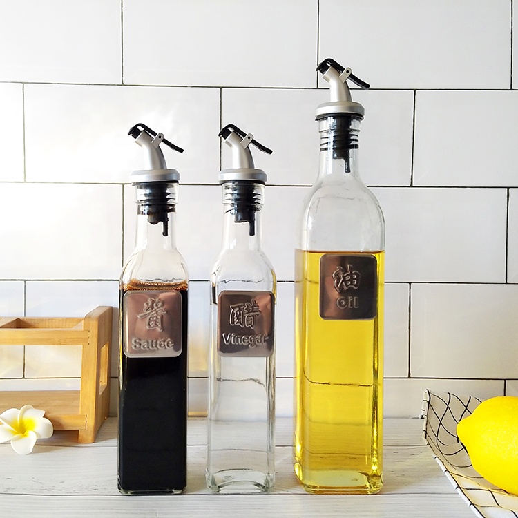 Square thick glass olive oil bottle with non-drip spout
