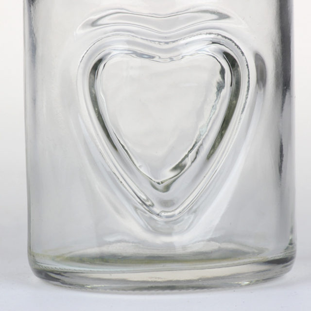 Stock 100ml 150ml 250ml heart shape pudding glass jar with plastic lid