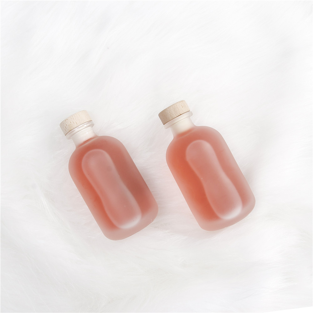 Stock 250 ml 500 ml Custom Frost Wine Drinking Glass Bottle With Cork For Wine Package