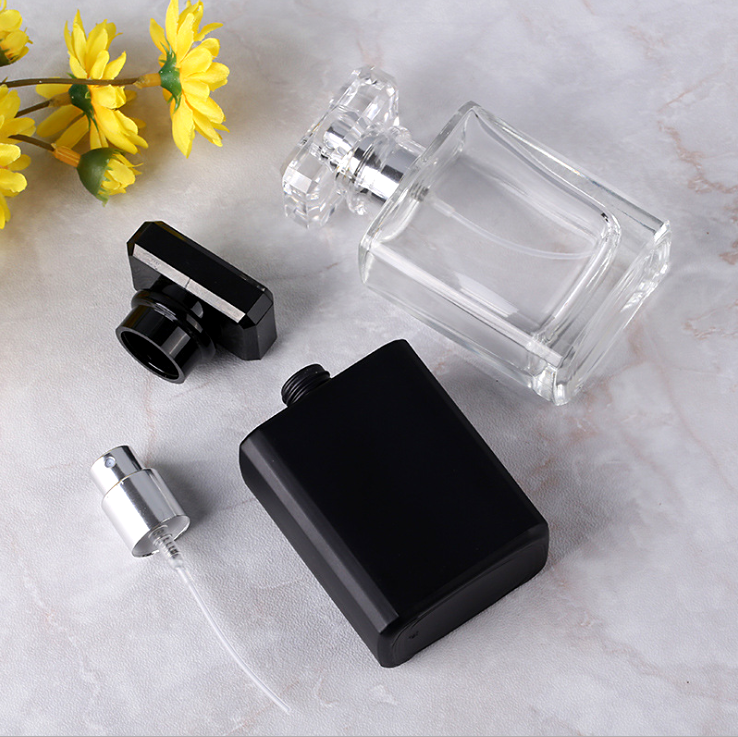 Stock 50ml Transparent Black empty glass spray bottles screw cover refilling Perfume bottle 50ml