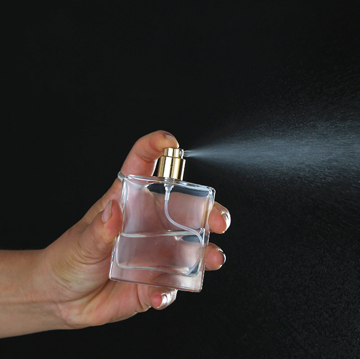 Stock 50ml Transparent Black empty glass spray bottles screw cover refilling Perfume bottle 50ml