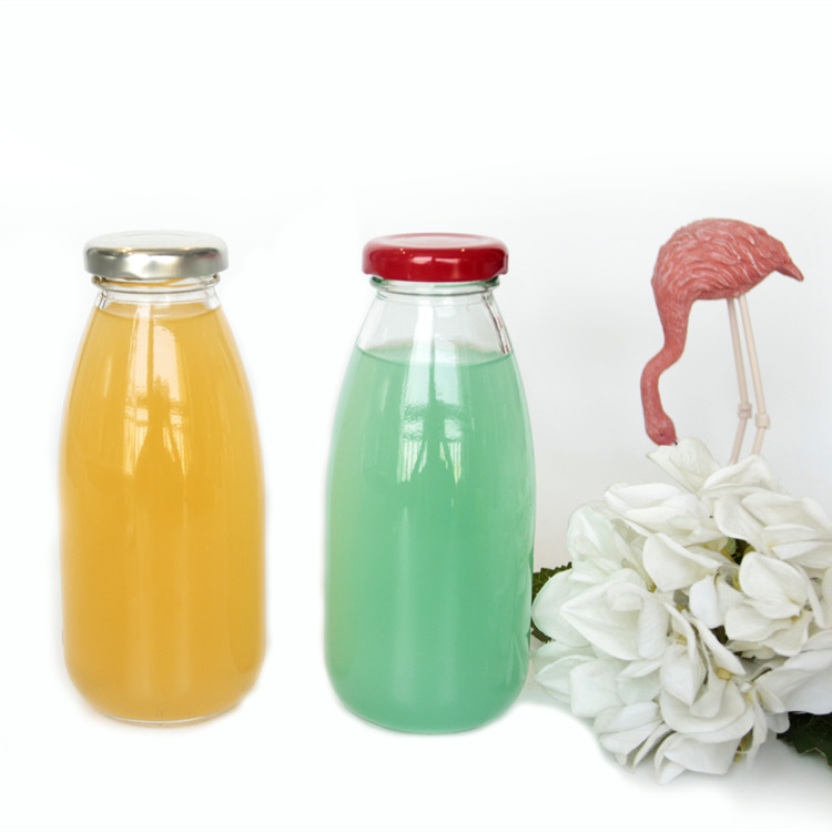 Stock Glass Milk Bottle With Metal Lid 200ml 250ml 500ml 1000ml