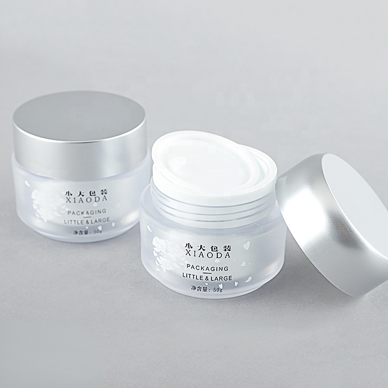 Stock Luxury PET Plastic Face Lotion 50g Container Cosmetic Cream Jar