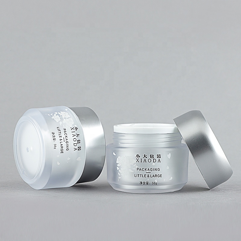Stock Luxury PET Plastic Face Lotion 50g Container Cosmetic Cream Jar