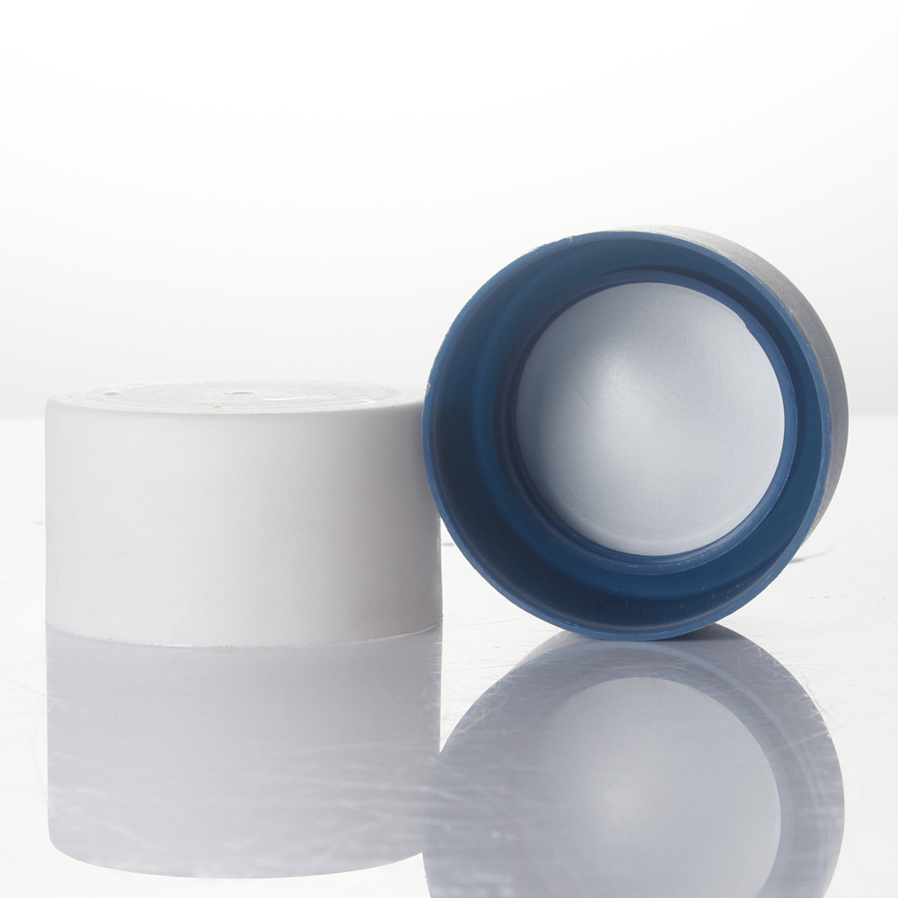 Stock wholesale 1000ml 750ml 500ml 375ml high flint water juice drink beverage voss glass bottle with plastic cap