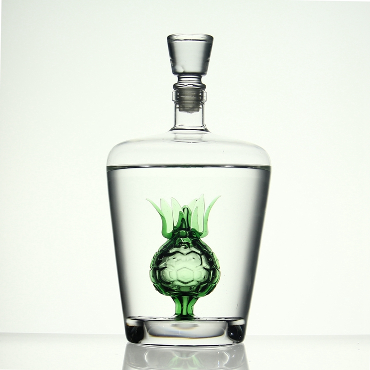Stocked 1000ml 750ml 500ml handmade glass liquor bottles for vodka tequila whiskey wine bottle with the glass lid