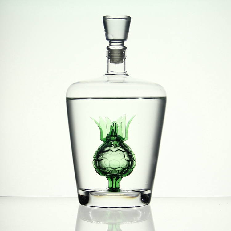 Stocked 1000ml 750ml 500ml handmade glass liquor bottles for vodka tequila whiskey wine bottle with the glass lid