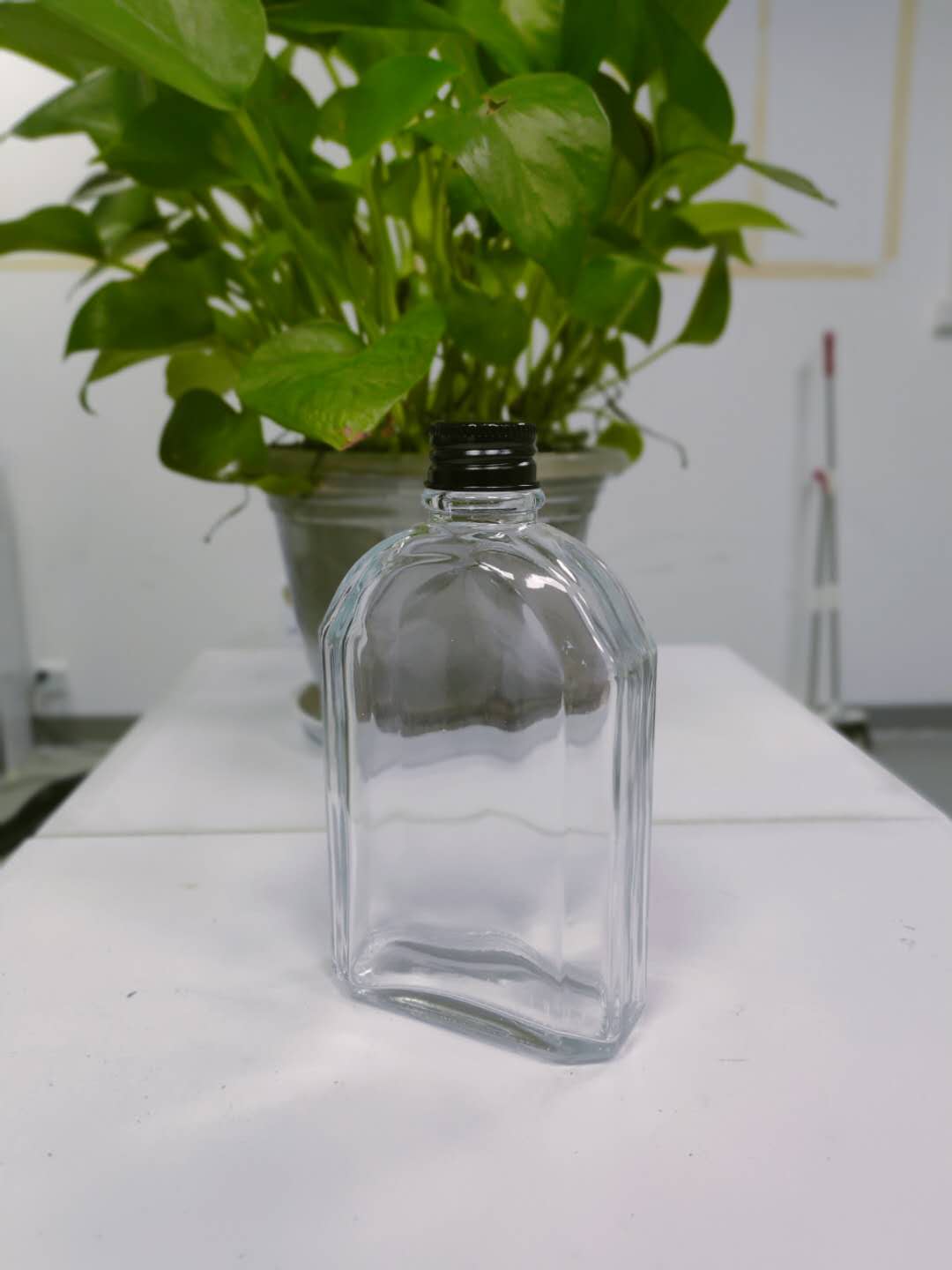 Stocked 100cl 150ml 200ml 250cl Travel small Glass Flask Liquor Bottle whiskey bottle