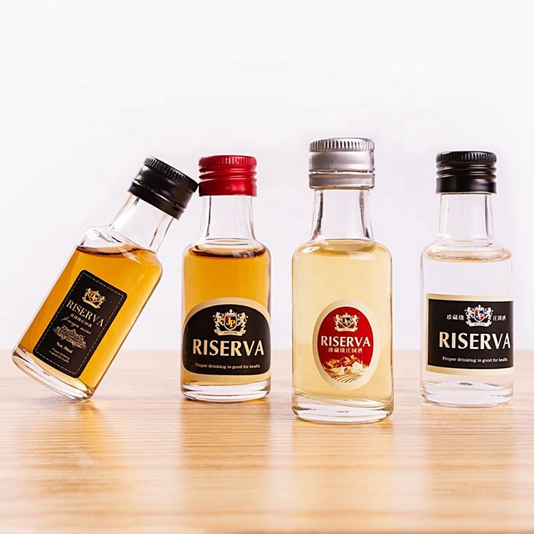 Stocked 30ml Sample Gift Bottle Mini Wine Liquor Bottle With Screw Lids