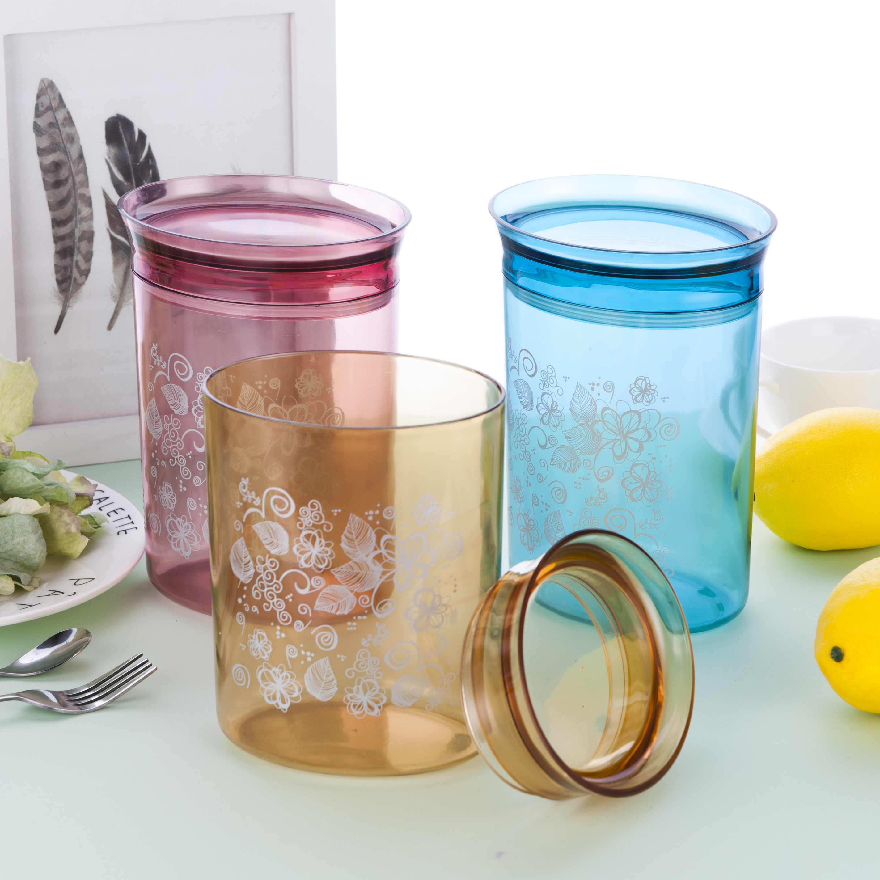 Storage containers with LIDS - rectangular plastic containers - plastic cans with LIDS and labels - BPA free plastic can