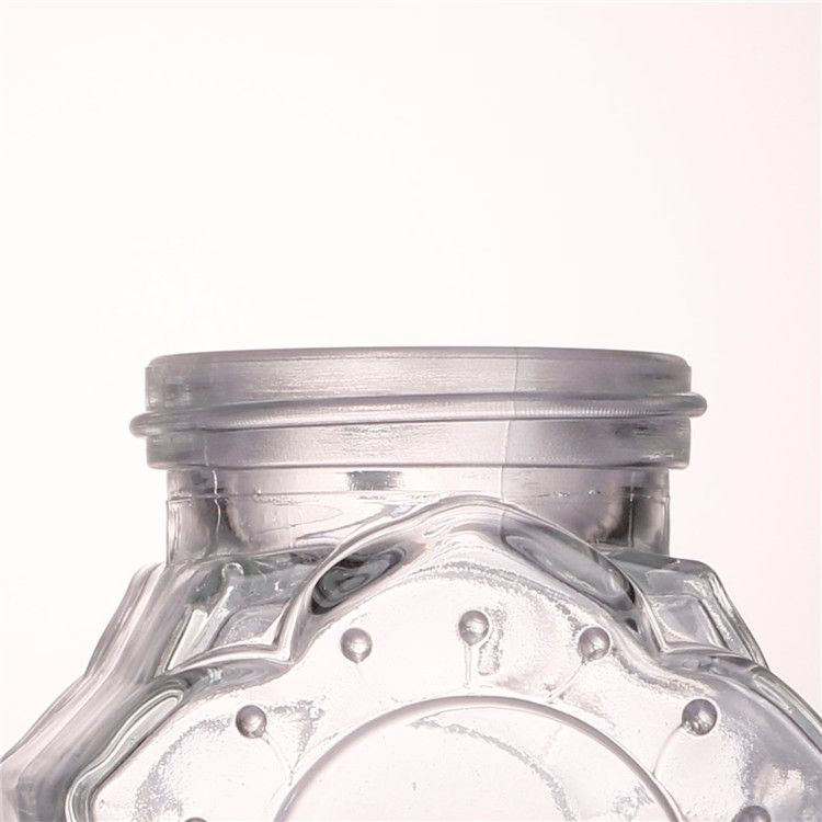 Straight Sided Clear Glass Jar 16 oz with Gold Lid