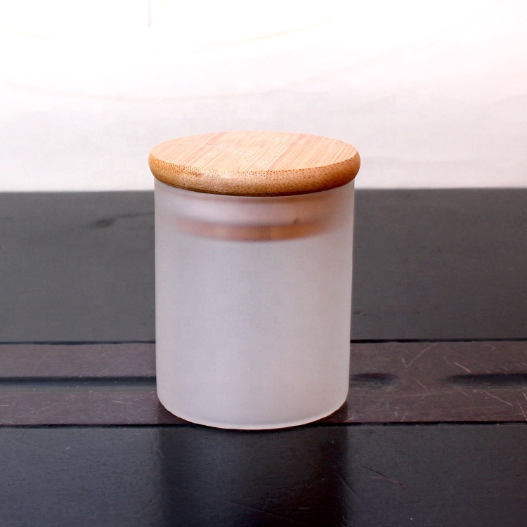 Straight empty round 100ml frosted borosilicate glass storage jar for candy food with bamboo lid